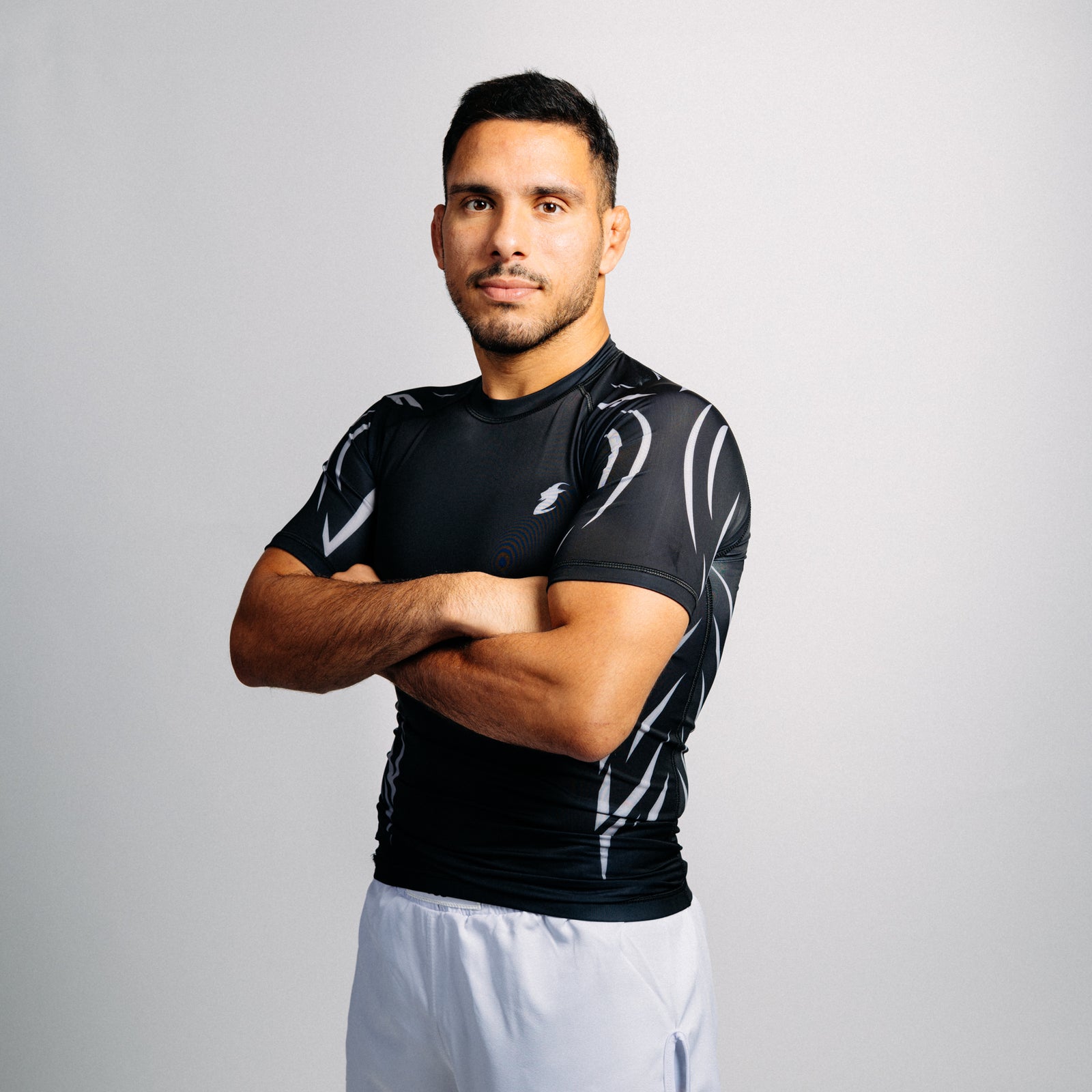 Rash Guard "ARROW" Series | Silver / Black (short)