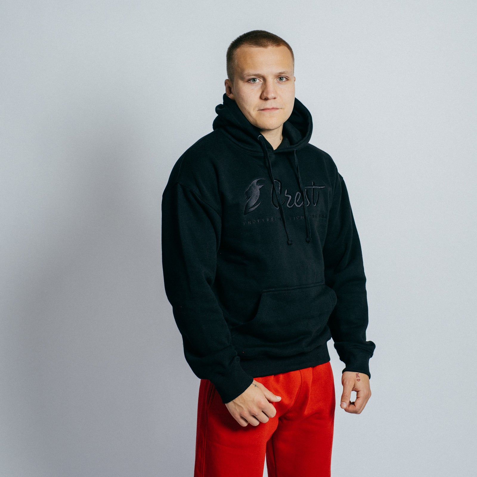Core hoodie "CREST" - Embroidery (Black)