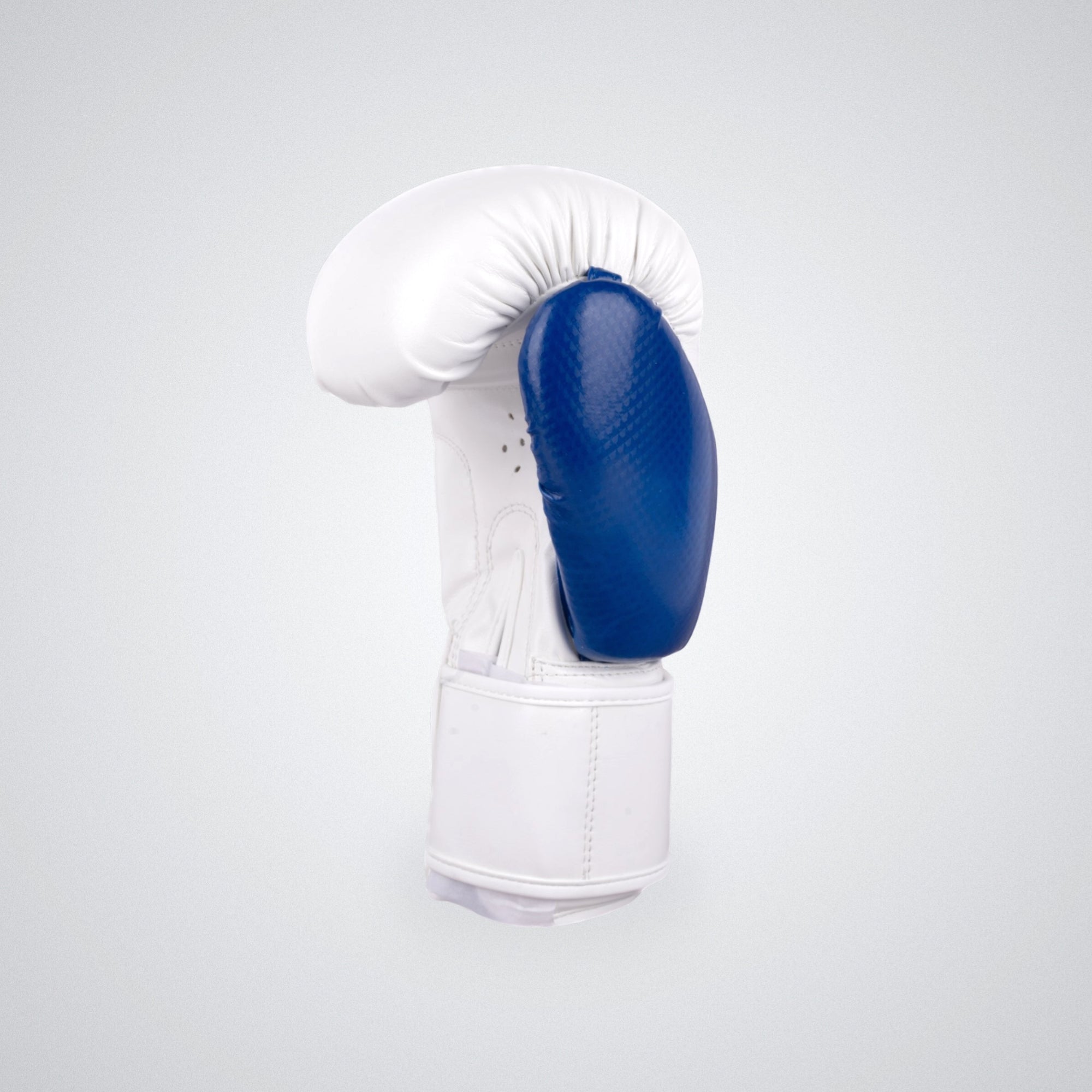 Crest Boxing Gloves "Trivor 0.5" | "Ice Cage Fighting" Limited Edition