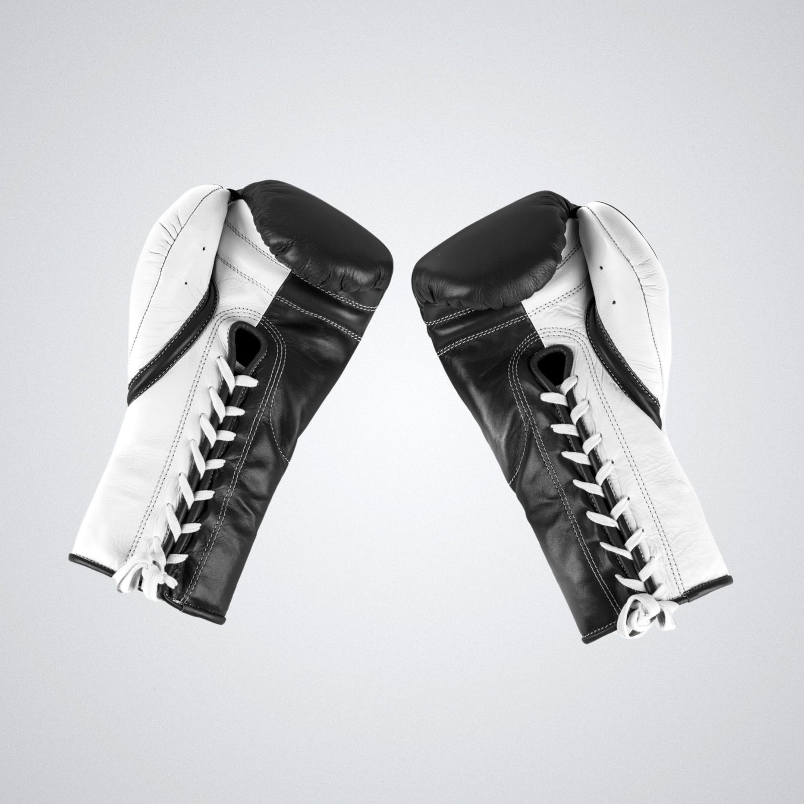 Nyrkkeilyhanskat "Strike pro boxing gloves"