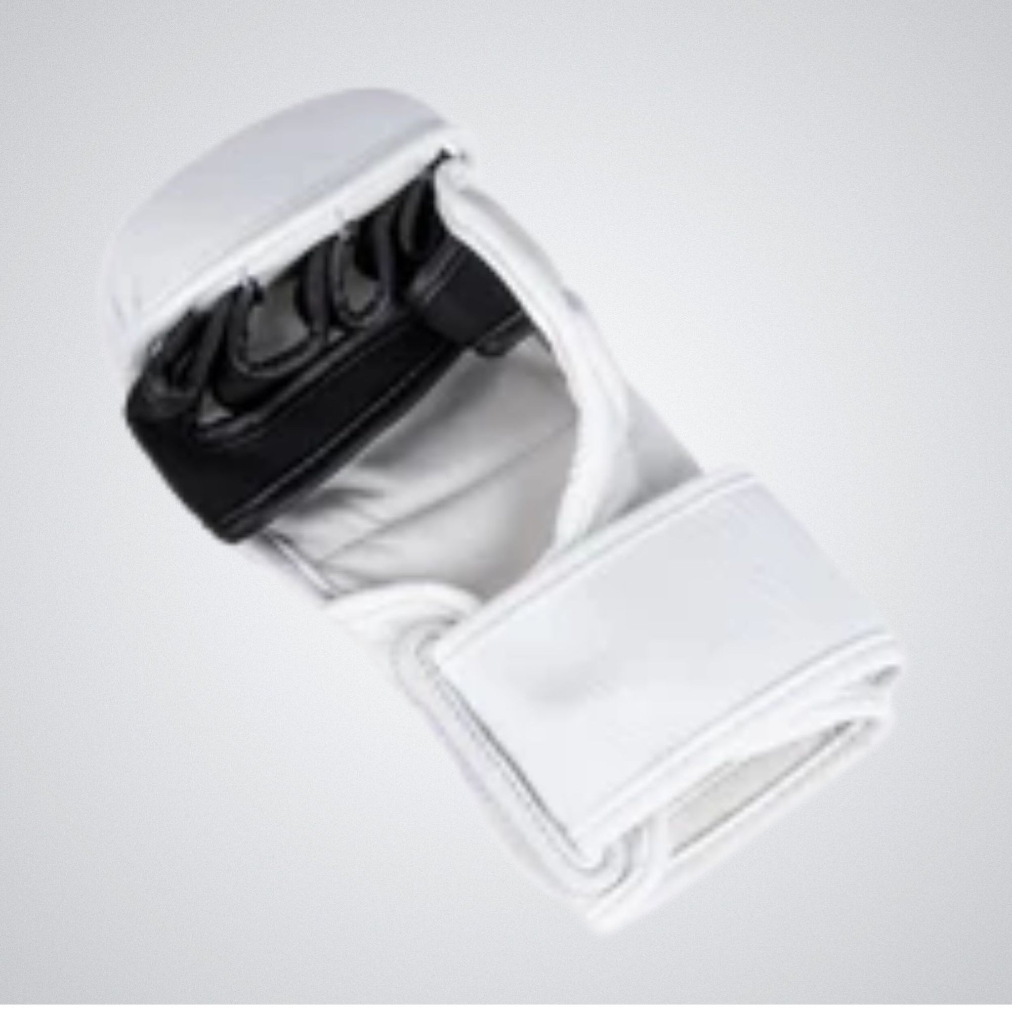 Vapaaotteluhanskat "Kamet 1"